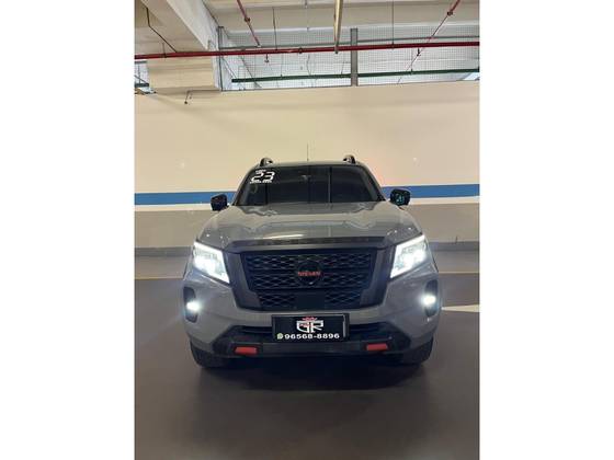 NISSAN FRONTIER 2.3 16V TURBO DIESEL PRO4X CD 4X4 AUTOMÁTICO